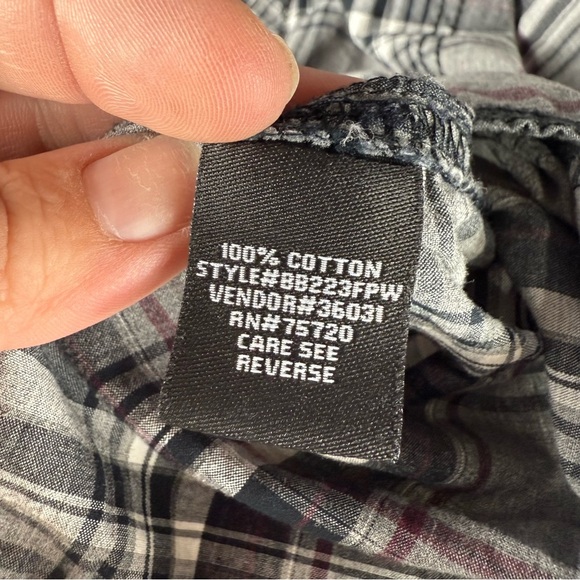 Buckle Black Athletic Fit Men's XXL Plaid Button Up - Picture 4 of 6